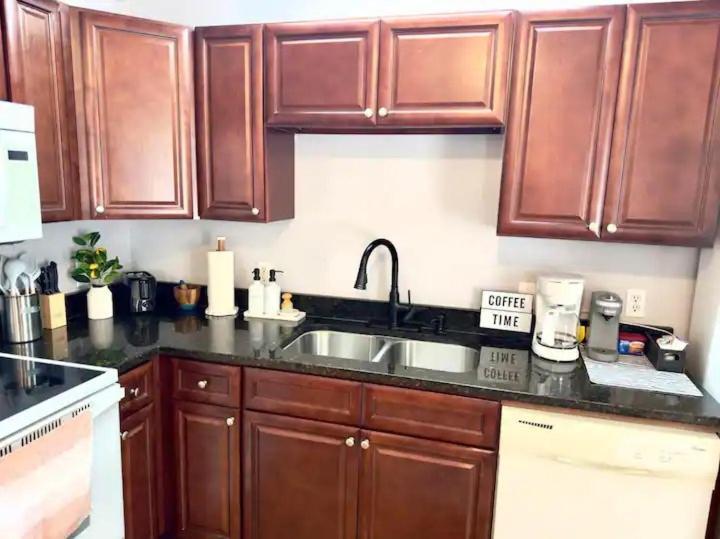 Cozy 2 Bedroom Townhouse Near Lake And Restaurants Guntersville Exteriör bild